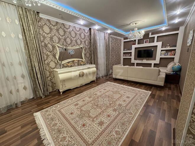 8 otaqlı həyət evi/bağ evi - Nizami r. - 375 m² (8)