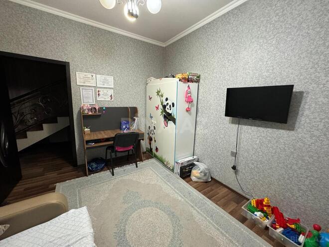 8 otaqlı həyət evi/bağ evi - Nizami r. - 375 m² (10)