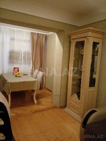3 otaqlı köhnə tikili - Neftçilər m. - 67 m² (2)