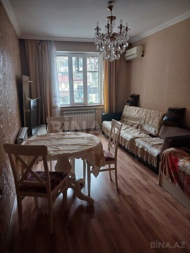 3 otaqlı köhnə tikili - Azadlıq Prospekti m. - 43 m² (9)
