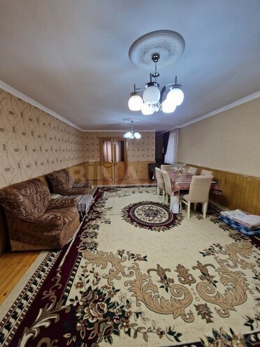 7 otaqlı həyət evi/bağ evi - Novxanı q. - 220 m² (8)