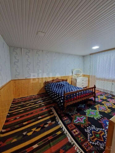 7 otaqlı həyət evi/bağ evi - Novxanı q. - 220 m² (14)