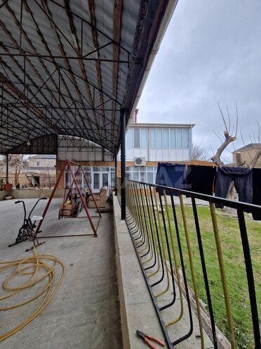 7 otaqlı həyət evi/bağ evi - Novxanı q. - 220 m² (5)