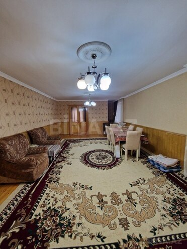 7 otaqlı həyət evi/bağ evi - Novxanı q. - 220 m² (13)