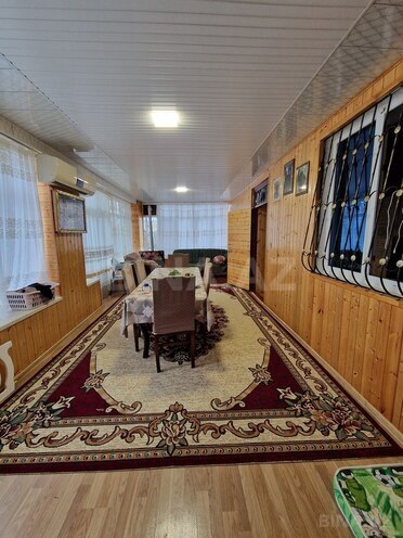 7 otaqlı həyət evi/bağ evi - Novxanı q. - 220 m² (21)