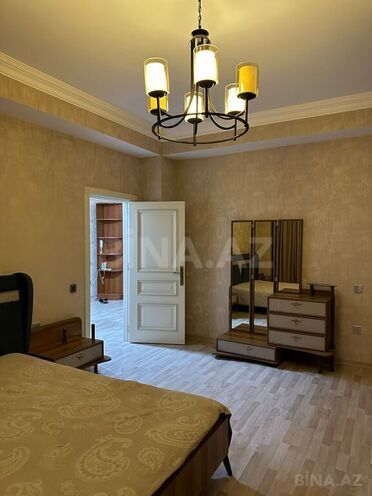3 otaqlı yeni tikili - Şah İsmayıl Xətai m. - 130 m² (16)