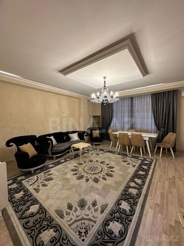 3 otaqlı yeni tikili - Şah İsmayıl Xətai m. - 130 m² (1)
