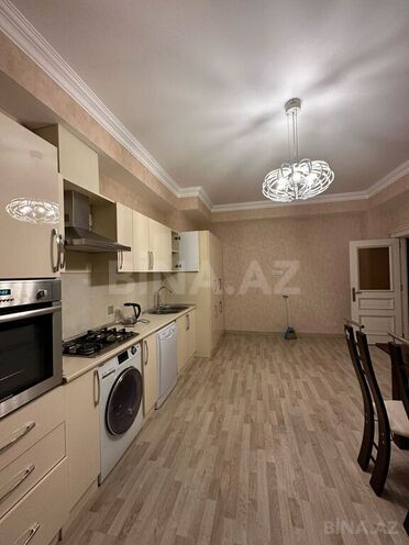 3 otaqlı yeni tikili - Şah İsmayıl Xətai m. - 130 m² (7)