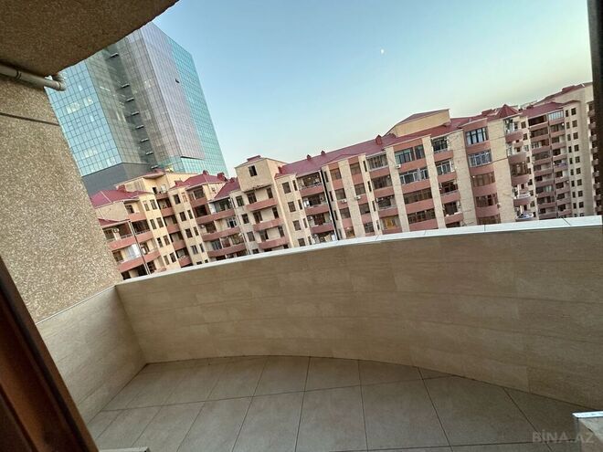 3 otaqlı yeni tikili - Şah İsmayıl Xətai m. - 130 m² (27)