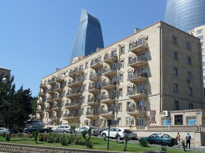 2 otaqlı köhnə tikili - İçəri Şəhər m. - 60 m² (1)