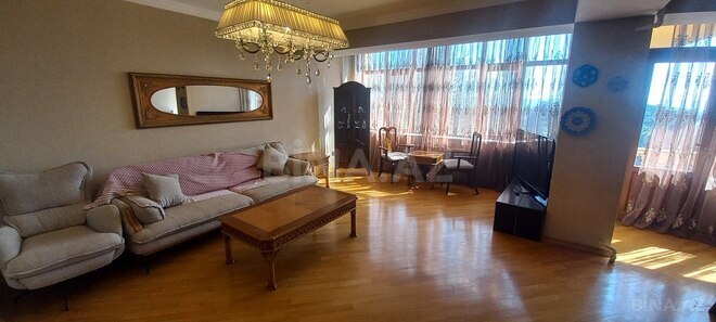 3 otaqlı köhnə tikili - 28 May m. - 120 m² (3)