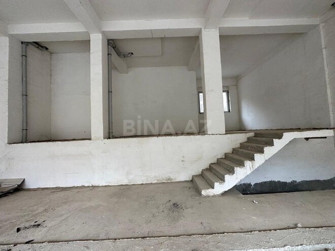 Obyekt - Ağ şəhər q. - 284 m² (6)