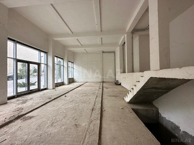 Obyekt - Ağ şəhər q. - 284 m² (4)