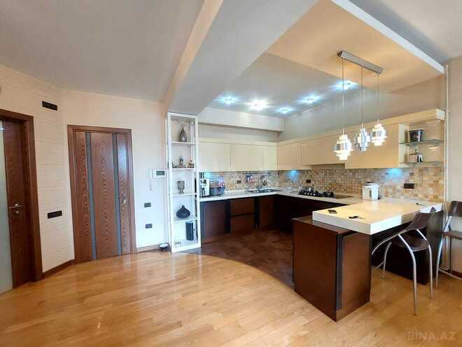 5 otaqlı yeni tikili - Nizami m. - 250 m² (24)