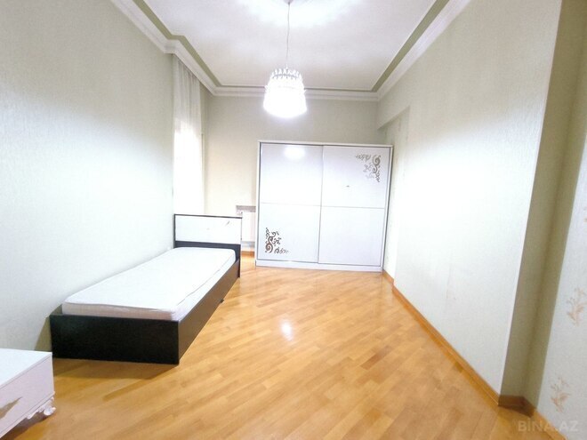4-комн. новостройка - м. 28 мая - 180 м² (14)