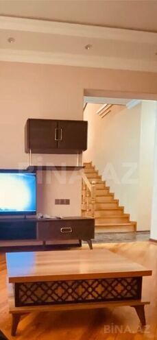 9-комн. дом/дача - Хатаинский р. - 255 м² (11)