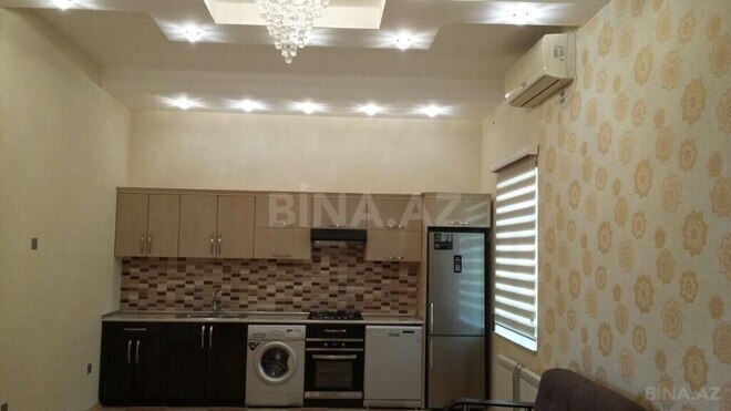 6 otaqlı həyət evi/bağ evi - Badamdar q. - 360 m² (16)