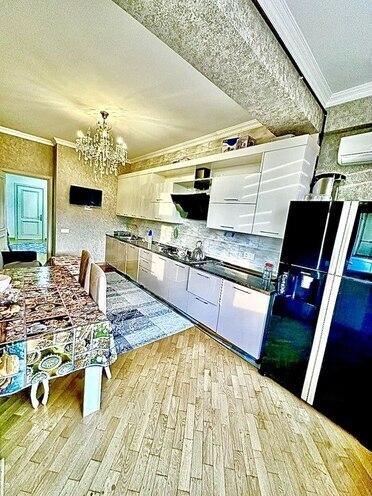 3-комн. новостройка - м. Кара Караев - 125 м² (15)