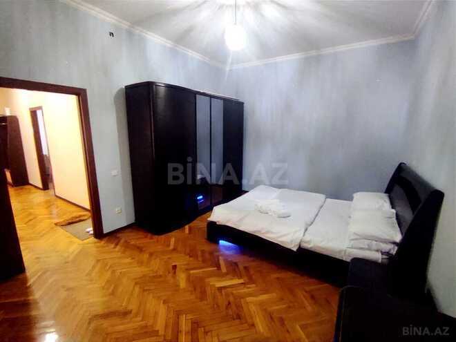 3 otaqlı köhnə tikili - İçəri Şəhər m. - 111 m² (2)