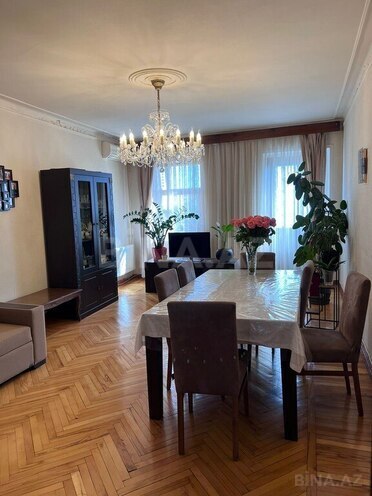 5 otaqlı köhnə tikili - Səbail r. - 137 m² (11)