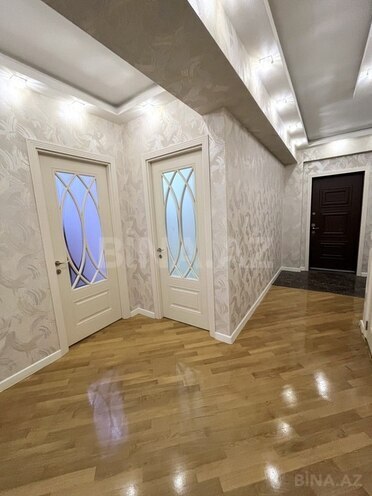 3 otaqlı yeni tikili - İnşaatçılar m. - 135 m² (2)