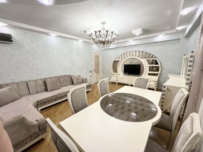3 otaqlı yeni tikili - İnşaatçılar m. - 135 m² (21)