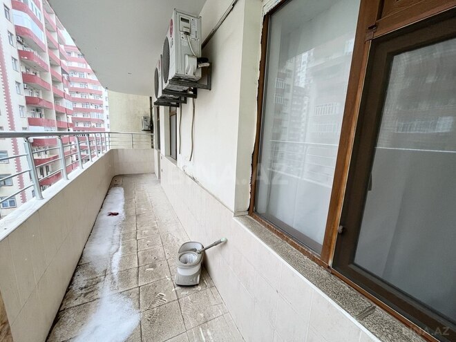 3 otaqlı yeni tikili - İnşaatçılar m. - 135 m² (24)