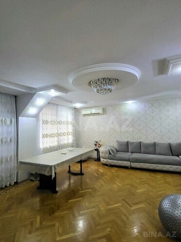 5 otaqlı köhnə tikili - 8-ci mikrorayon q. - 120 m² (3)