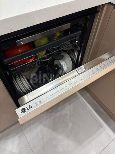 3 otaqlı köhnə tikili - Memar Əcəmi m. - 90 m² (26)