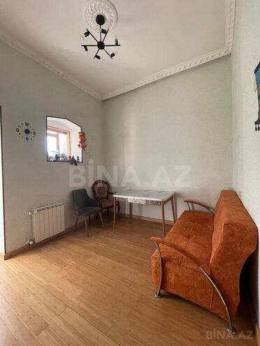 4 otaqlı köhnə tikili - 28 May m. - 125 m² (4)