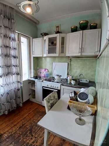 3 otaqlı köhnə tikili - Qaraçuxur q. - 90 m² (7)