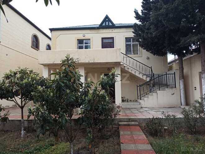 8 otaqlı həyət evi/bağ evi - Badamdar q. - 200 m² (1)