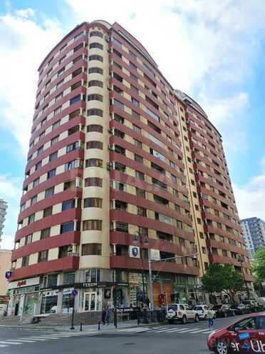 4-комн. новостройка - Насиминский  р. - 180 м² (1)
