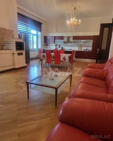 8 otaqlı həyət evi/bağ evi - Mərdəkan q. - 879.4 m² (9)