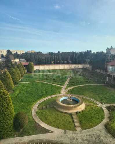 8 otaqlı həyət evi/bağ evi - Mərdəkan q. - 879.4 m² (7)