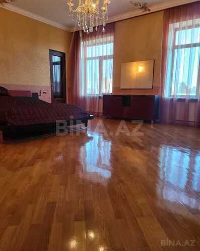 8 otaqlı həyət evi/bağ evi - Mərdəkan q. - 879.4 m² (4)