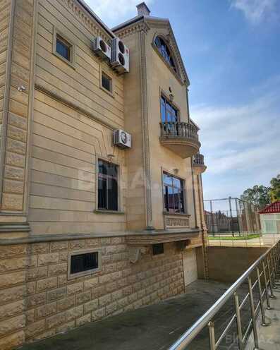 8 otaqlı həyət evi/bağ evi - Mərdəkan q. - 879.4 m² (27)