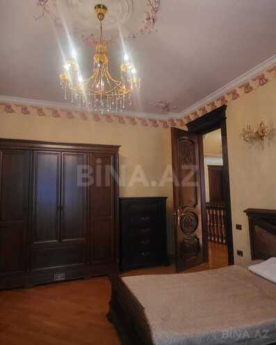 8 otaqlı həyət evi/bağ evi - Mərdəkan q. - 879.4 m² (10)
