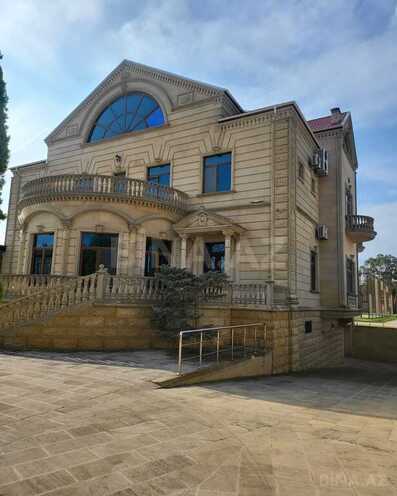 8 otaqlı həyət evi/bağ evi - Mərdəkan q. - 879.4 m² (25)