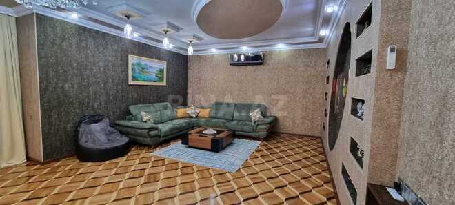 6 otaqlı həyət evi/bağ evi - Bakıxanov q. - 450 m² (23)