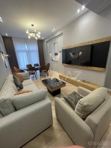 Сдаётся 2-комн. новостройка 110 м², м. Низами, photo 4 from 17