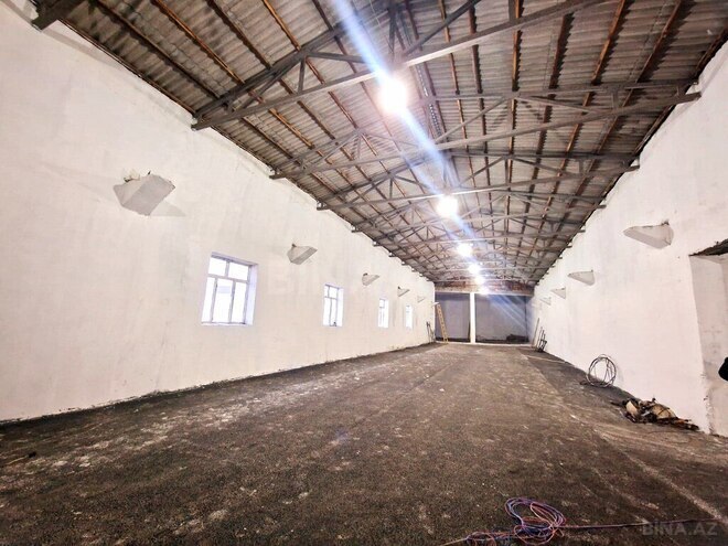 Obyekt - Binəqədi r. - 1700 m² (4)