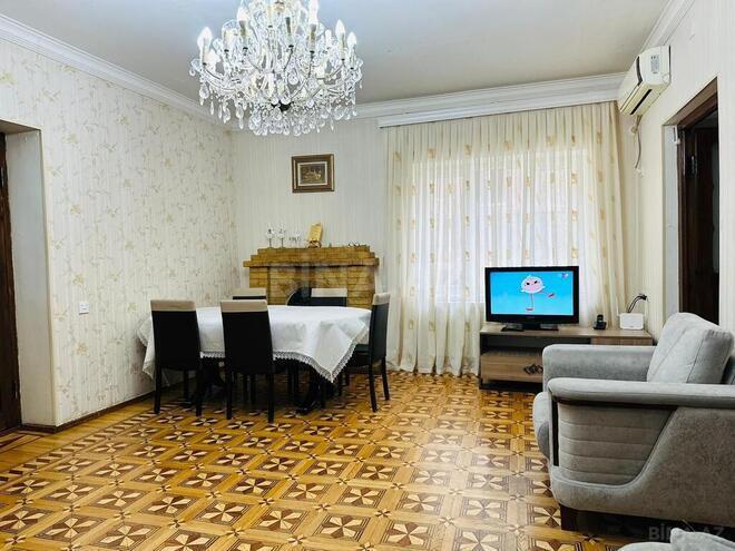 7-комн. дом/дача - пос. Баилова - 450 м² (17)
