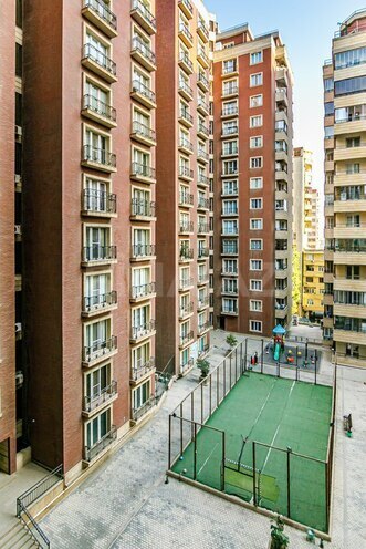 3 otaqlı yeni tikili - 28 May m. - 140 m² (2)
