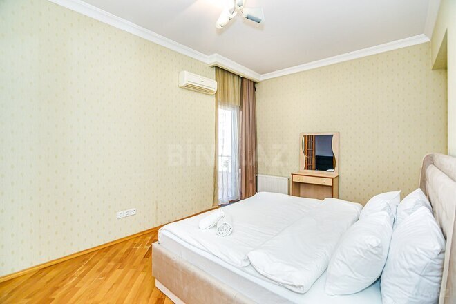 3 otaqlı yeni tikili - 28 May m. - 140 m² (18)