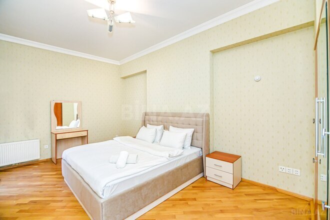 3 otaqlı yeni tikili - 28 May m. - 140 m² (16)