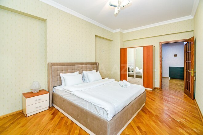 3 otaqlı yeni tikili - 28 May m. - 140 m² (17)