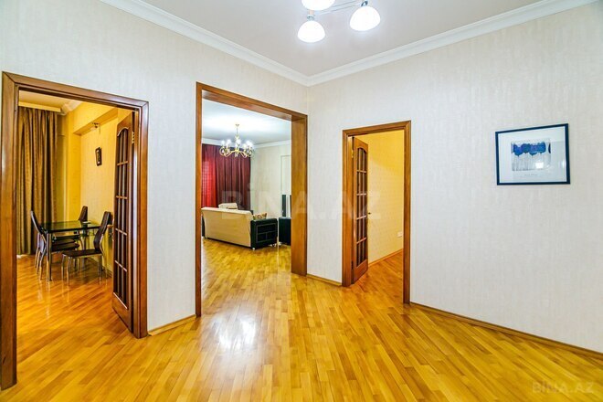 3 otaqlı yeni tikili - 28 May m. - 140 m² (28)