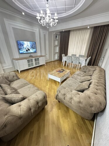3 otaqlı yeni tikili - 28 May m. - 120 m² (1)