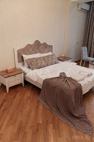 3 otaqlı yeni tikili - 28 May m. - 120 m² (3)